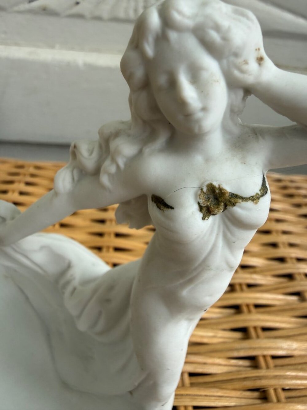 Antique 1910s Nouveau German Bisque Porcelain Maiden Flowing Dress Trinket Dish - Picture 2 of 11